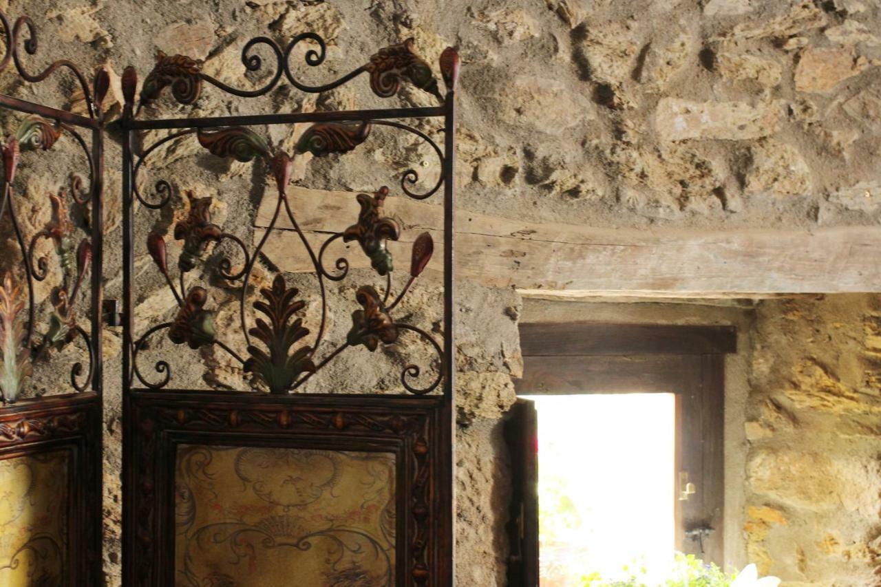 La Grulla Gris Guest House Perales del Puerto ภายนอก รูปภาพ